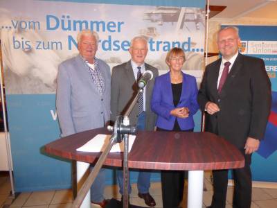 Foto mit dem Festredner Bj�rn T�mmler