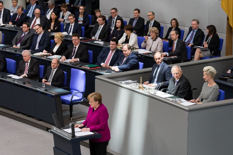 Silvia Breher (MdB) als Schriftfhrerin bei der Regierungserklrung